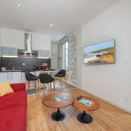 Hypercentre 14 Rue Valdemaine אנז'ה