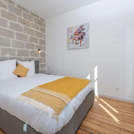 Hyper Centre 14 Rue Valdemaine
